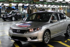 ค่ายรถชื่อดังแดนปลาดิบ "Honda" ประกาศฉลองยอดการผลิตครบ 20 ล้านคันใน U.S.