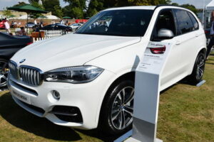 BMW พร้อมเปิดตัวรถแบบ "X7 SUV" กว้างขวางกว่าเดิม