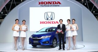 HONDA รับรางวัลการออกแบบบูธยอดเยี่ยม ในงานมอเตอร์โชว์ 2014