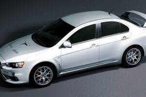 Mitsubishi เปิดตัวชุดแต่ง "Lancer EVO X FQ-440 MR" จำกัดแค่ 40 คันใน U.K.
