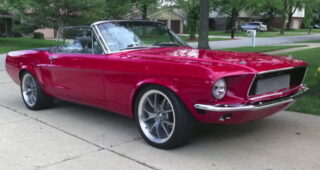 หนุ่ม Youtube จัดการเปลี่ยนเครื่องให้ "1968 Ford Mustang" แรงขึ้นกว่าเดิม