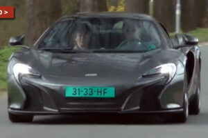 พบคลิปแอบถ่ายของรถแบบ "McLaren 650S" รุ่นใหม่ล่าสุด
