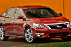 Nissan และ Infiniti ประกาศเรียกคืนรถเกือบล้านคันจากสาเหตุถุงลมนิรภัยไม่กาง