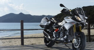 APRILIA Caponord 1200 ABS รถอเนกประสงค์ที่มาพร้อมกับความเเรง