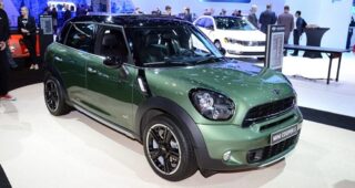 เผยภาพ 2015 MINI Countryman ล่าสุดแบบ HD อย่างแจ่ม