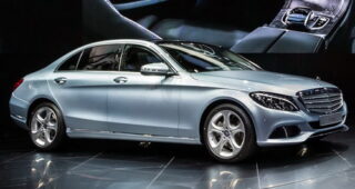 เปิดตัว Mercedes New C-Class ห้องโดยสารยาวขึ้นมากกว่าเดิม