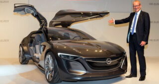 Opel กลับมาแล้วพร้อมคอนเซปต์รถแบบ Crossover+SUV รุ่นใหม่ล่าสุด