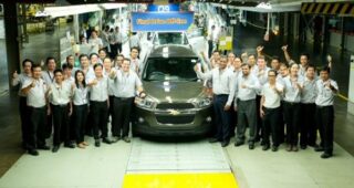 CHEVROLET ฉลองเปิดสายการผลิต แคปติวา โฉมใหม่ ปี 2014