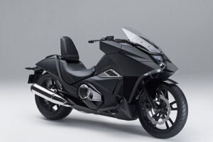 Honda NM4 Vultus ล้ำอนาคตไปกับฮอนด้า