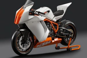 KTM 1190 RC 8 R Track ตัวเเข่งจากออสเตรีย
