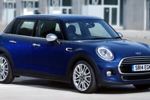 เปิดตัว MINI แบบ 5 ประตูในสหราชอาณาจักรแล้ว
