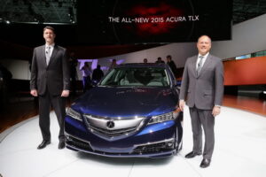 Acura ประกาศเปิดตัว "2015 TLX Sedan" เริ่มต้นที่ 30,995 ดอลล่าร์
