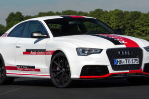 ทีมงานเทคนิค Audi เปิดตัว Audi RS 5 TDI Concept พลังงานดีเซลเต็มรูปแบบ