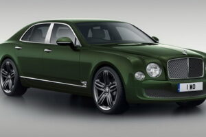 Bentley Mulsanne พร้อมเปิดตัวตุลาคมนี้ด้วยเครื่องยนต์ขนาด 550 แรงม้า