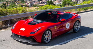 เปิดตัวภาพชุดแต่งสปอร์ตสุดแรงแบบ "Ferrari F12 TRS"