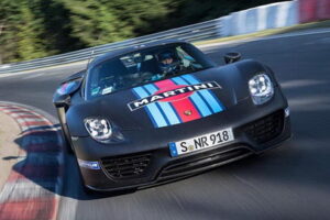 เผย Porsche เตรียมเปิดตัวสปอร์ตรุ่นใหม่ภายใน 2017 ท้าชน "Ferrari 458"