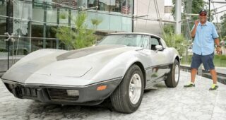 ชายวัยดึกสุดปลื้มพบรถ "1979 Corvette" ของเขาแล้วหลังถูกขโมยไปนาน 33 ปี