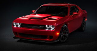 Dodge เตรียมนำสปอร์ตราคาแพง "2015 Challenger SRT" เข้าประมูลเพื่อช่วยเหลือการกุศล
