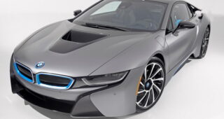 BMW เปิดตัวรถไฟฟ้า i8 แบบพิเศษอย่าง "Concours d’Elegance Edition"