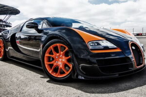Bugatti เป็นปลื้ม...รถแบบ Veyron เร็วกว่า 286 ไมล์
