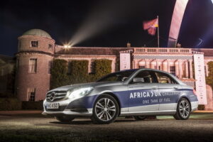 นักข่าวชื่อดังโชว์ศักยภาพ "Mercedes E 300 BlueTEC Hybrid" ข้ามทวีปโดยใช้น้ำมันถังเดียว