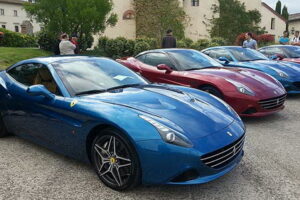 Ferrari california T ม้าลำพองท้าสายลมแสงแดด