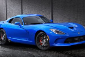 เปิดตัว 2015 Dodge Viper SRT  พร้อมแรงกว่าเดิม 5 แรงม้า