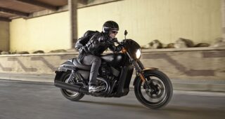 Harley-Davidson Street XG500/750 ตำนานเก่า เล่าใหม่