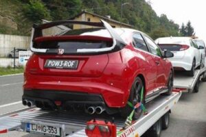 ช่างภาพอิสระจากญีปุ่นพบ "2015 Honda Civic Type R" ในโครเอเชีย
