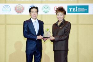 HONDA รับรางวัลการจัดซื้อสินค้า และบริการที่เป็นมิตรกับสิ่งแวดล้อม ประจำปี 2557