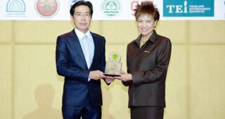 HONDA รับรางวัลการจัดซื้อสินค้า และบริการที่เป็นมิตรกับสิ่งแวดล้อม ประจำปี 2557