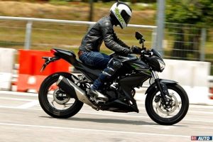 Honda CB500F VS Kawasaki Z250 ชอบความแรงหรือหน้าตา