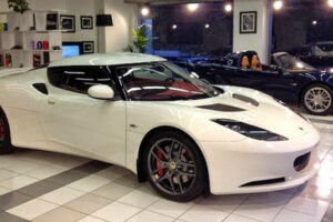 สื่อชื่อดังเผยรถแบบ "Lotus Evora" อาจยกเลิกการขายในสหรัฐอเมริกา