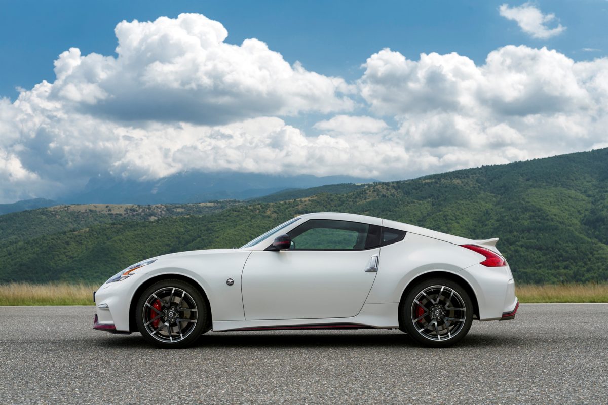 Nissan 370Z Nismo พร้อมขายในตลาดยุโรปเต็มรูปแบบแล้ว รถใหม่ 20252026 รีวิวรถ, ราคารถใหม่, ข่าว