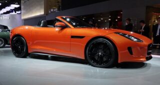 Jaguar ยืนยันรถแบบ F-Type AWD พร้อมโชว์ในงานอย่าง LA Auto Show