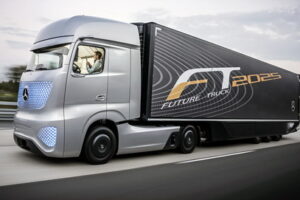 Mercedes เปิดตัวรถบรรทุกแห่งอนาคต "2025 Concept Truck"