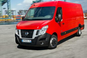 รถตู้แบบ "Nissan NV400" คิดใหม่ทำใหม่ไฉไลกว่าเดิม