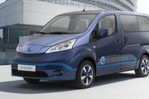  Nissan ปรับปรุงรถตู้ e-NV200 ให้ทันสมัยมากกว่าเดิม