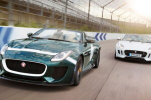 Jaguar ยืนยันนำเกียร์กระปุกกลับมาใช้ในรถสปอร์ตแบบ "F-Type" ในปีหน้า
