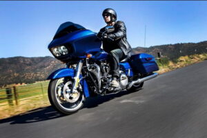 Harley-Davidson Road Glide Special รถนักเดินทางที่สะดวกสบาย