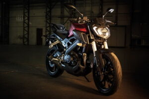 Yamaha MT-125 เนคไบค์ไซส์กลาง สไตล์ของคนเมือง