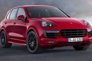 Porsche Cayenne GTS รุ่นใหม่ล่าสุดเผยโฉมแล้วที่ LA Auto Show