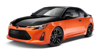 เปิดตัวชุดแต่งใหม่ของ 2015 Scion tC แบบ "RS 9.0 Edition"