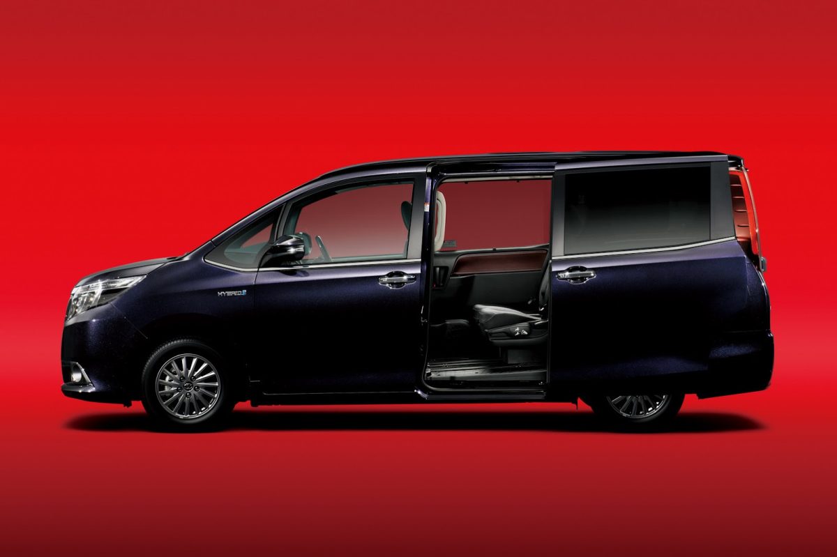 Toyota esquire 2022