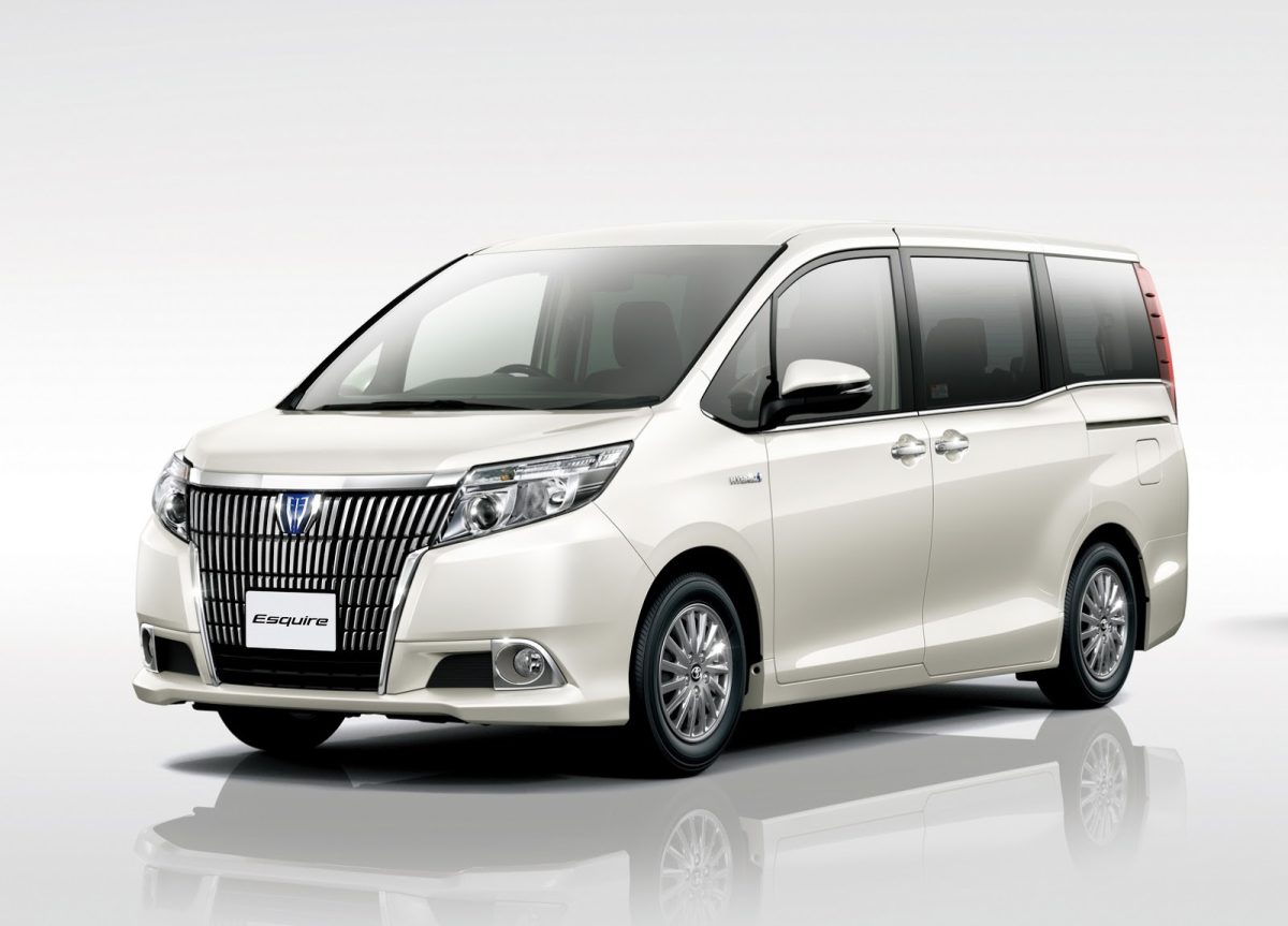 Toyota esquire 2022