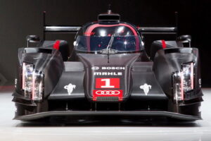 Audi เปิดตัวรถแข่งสำหรับงานที่ Le Mans และรายการ DTM ท้าชนแบรนด์ดัง