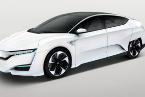 Honda เปิดตัว FCV พร้อมด้วยรถพลังงานไฟฟ้าแบบใหม่อีกรุ่น