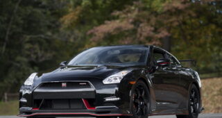 Nissan ส่งมอบรถแบบ 2015 GT-R Nismo เรียบร้อยแล้ว