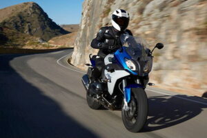 BMW R1200 RS S 1000 RR ผสม Flat Twin