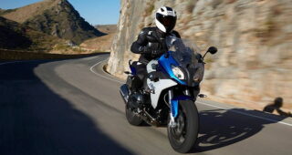 BMW R1200 RS S 1000 RR ผสม Flat Twin